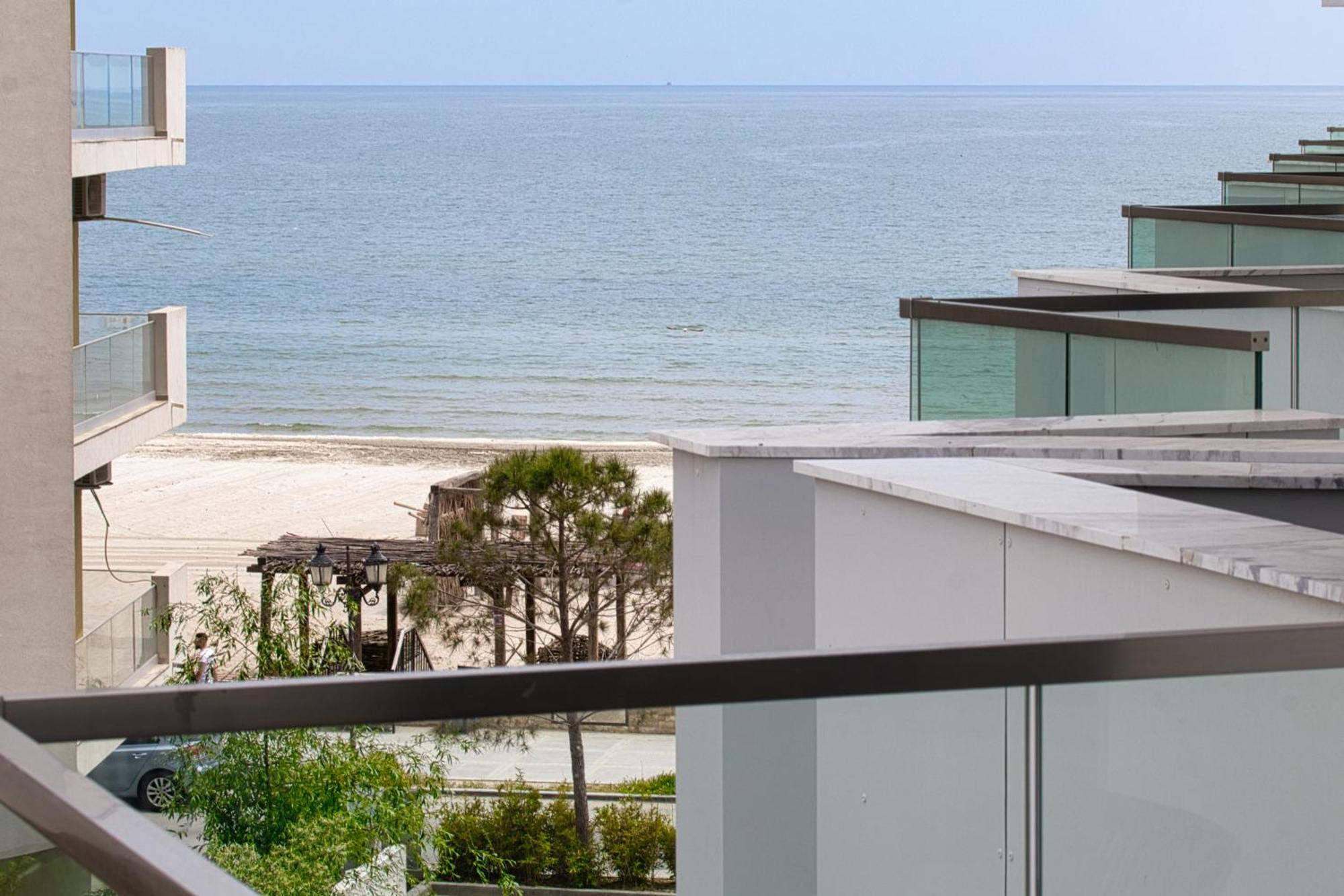 Crystal Beach - Infinity Pool & Spa Resort 那沃达利 外观 照片